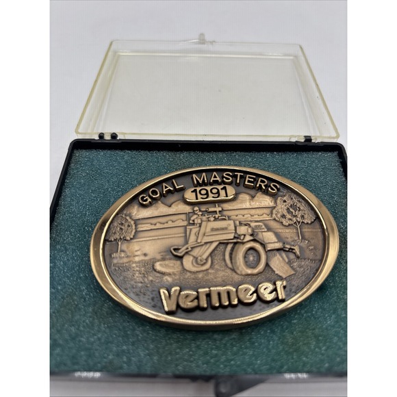 Vtg 1991 Vermeer Co Advertising Belt Buckle GOAL MASTERS Ag  Vtg 1991 Vermeer Co Advertising Belt Buckle GOAL MASTERS Ag Industrial Machinery